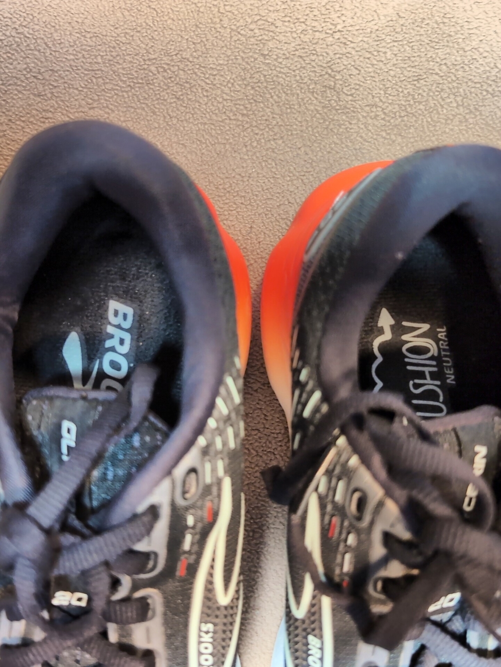 Brooks Glycerin 2.0 Black Women's Running Shoes with Orange Gradient Heel Size 9 - Picture 12 of 12